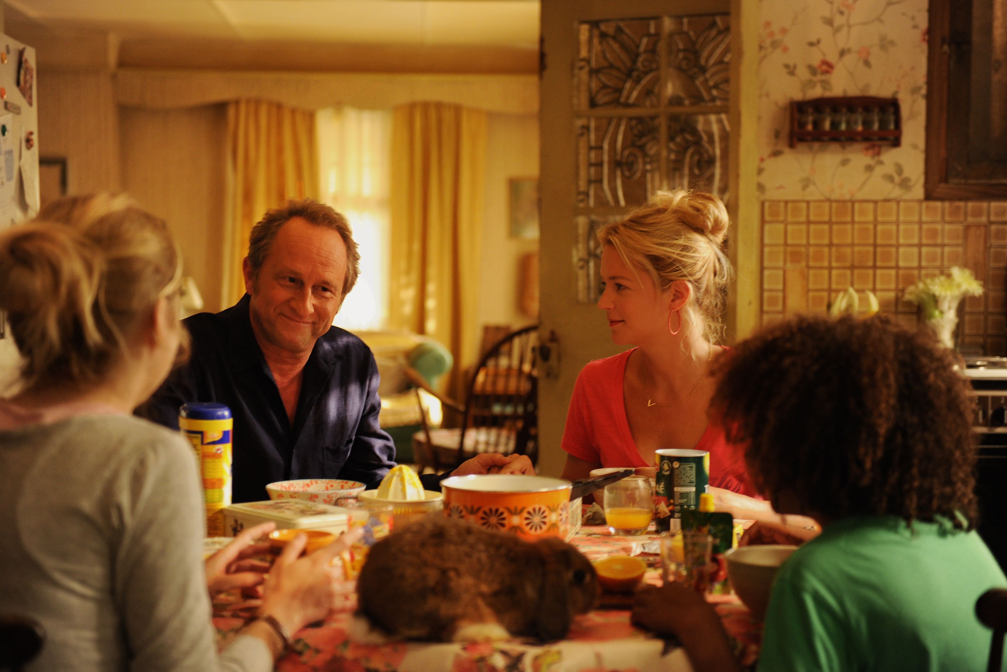 Лучшее семейное видео. Бенуа Пульворд семья. Французская комедия про семью. Французская семья мелодрама.